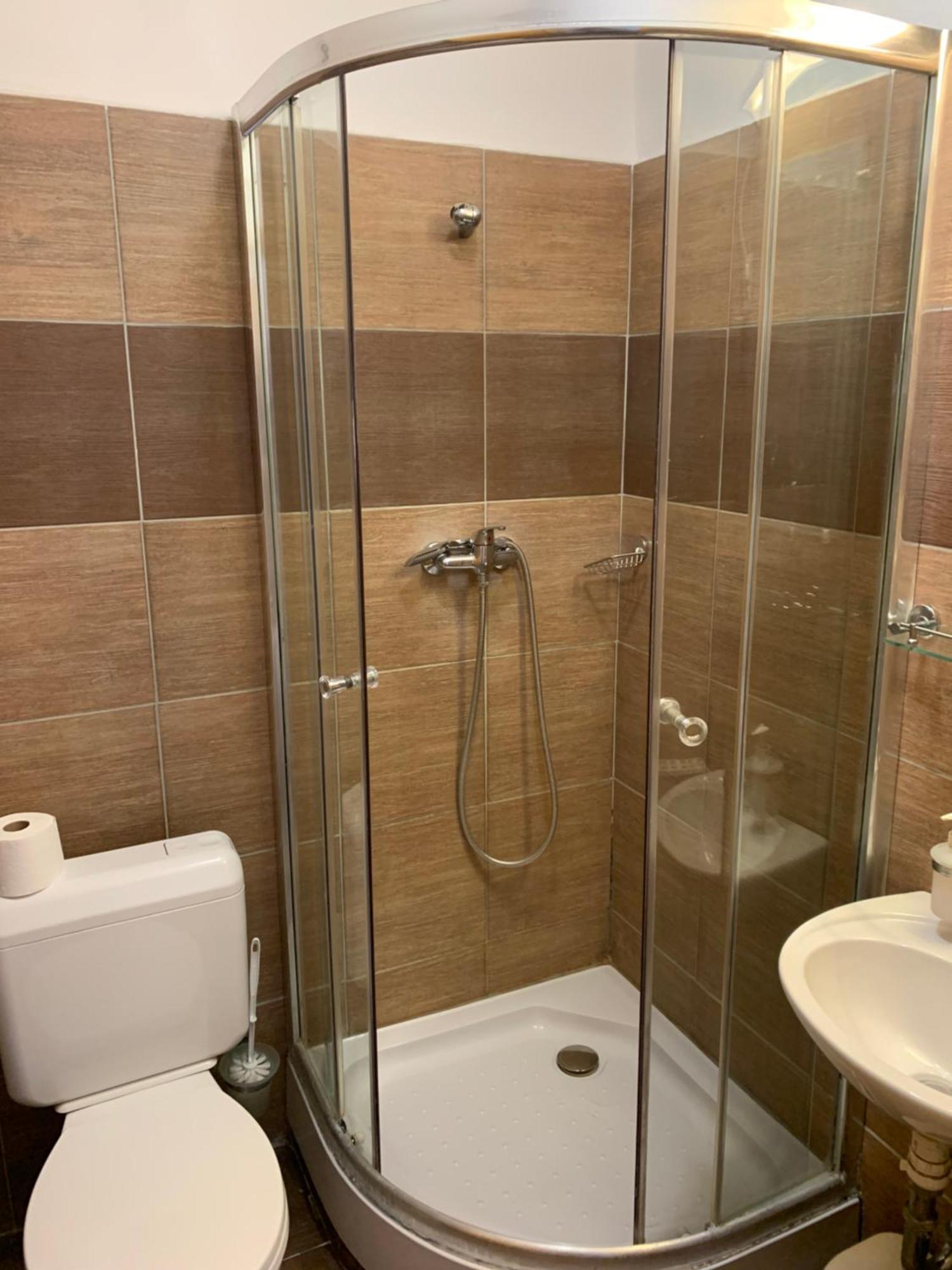 City Hotel Agoston Печ Екстериор снимка